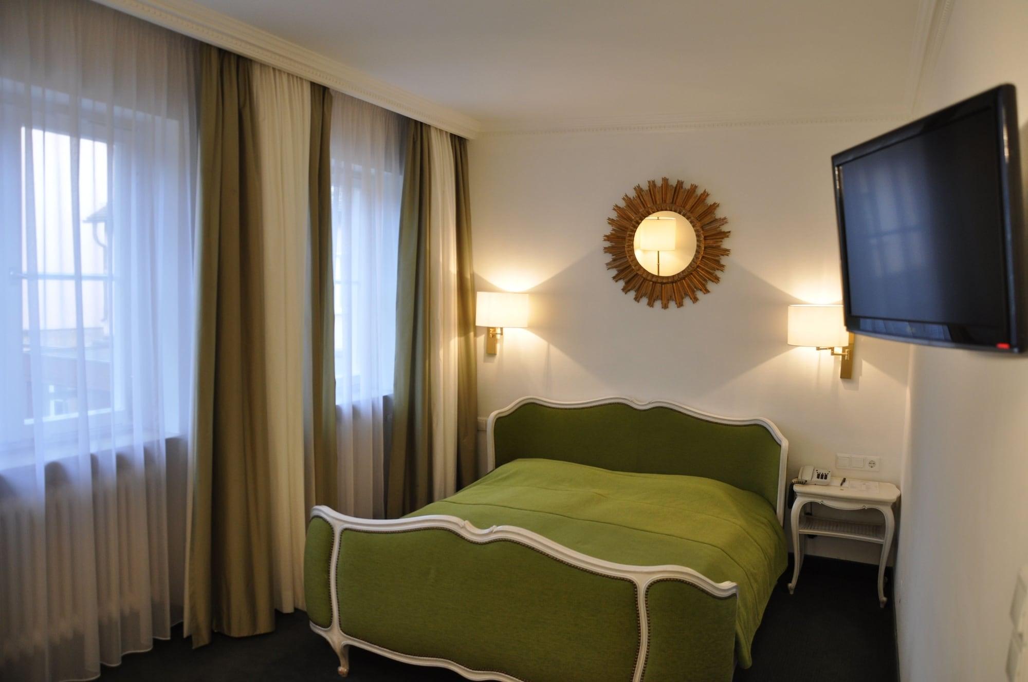 Relexa Waldhotel Schatten שטוטגרט מראה חיצוני תמונה