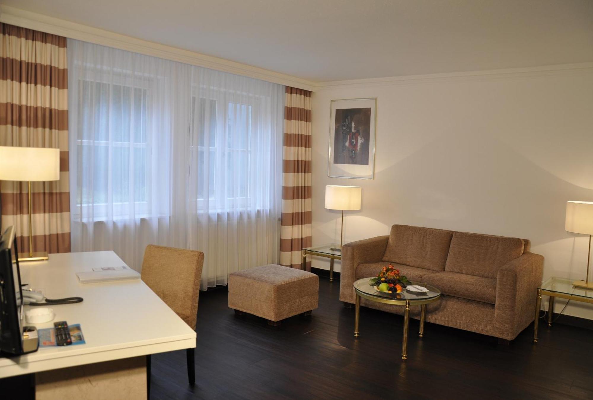 Relexa Waldhotel Schatten שטוטגרט חדר תמונה
