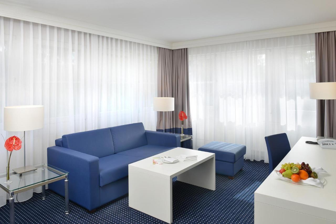 Relexa Waldhotel Schatten שטוטגרט מראה חיצוני תמונה