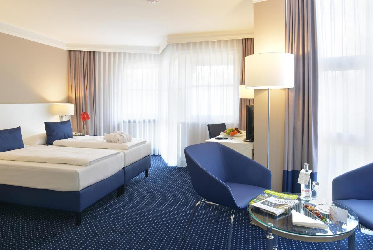 Relexa Waldhotel Schatten שטוטגרט מראה חיצוני תמונה